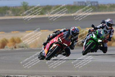 media/Oct-08-2022-SoCal Trackdays (Sat) [[1fc3beec89]]/Turn 14 (1050am)/